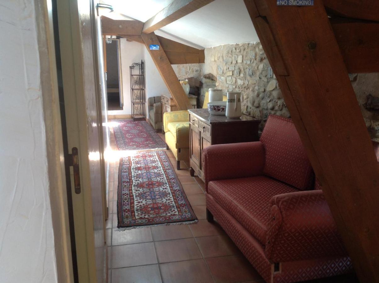 Ardeche Chambres D Hotes Pres De Vallon Pont D Arc Grospierres Exterior foto